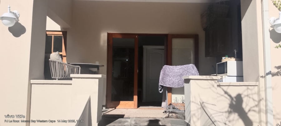 3 Bedroom Property for Sale in Linkside Western Cape